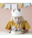 Gâteau d'anniversaire en bois