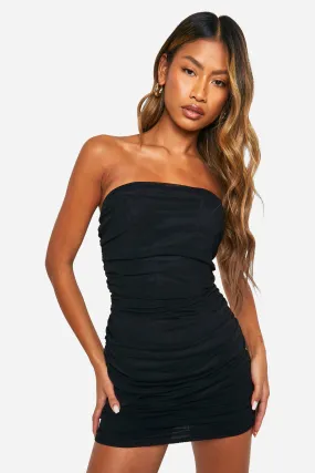 Robe froncée en mesh