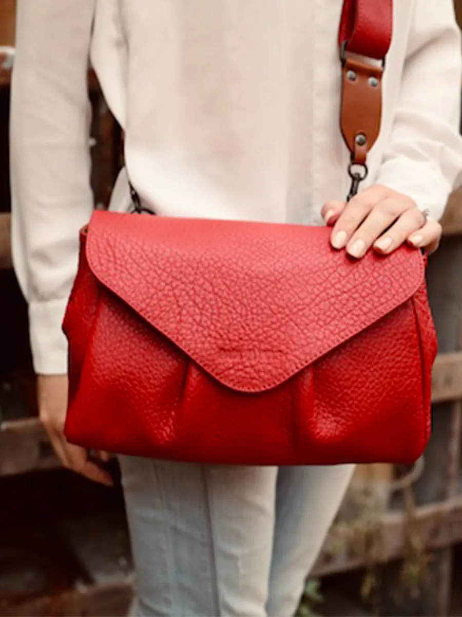 SAC BANDOULIÈRE CUIR ROUGE FEMME Suzon M - Rouge Carmin